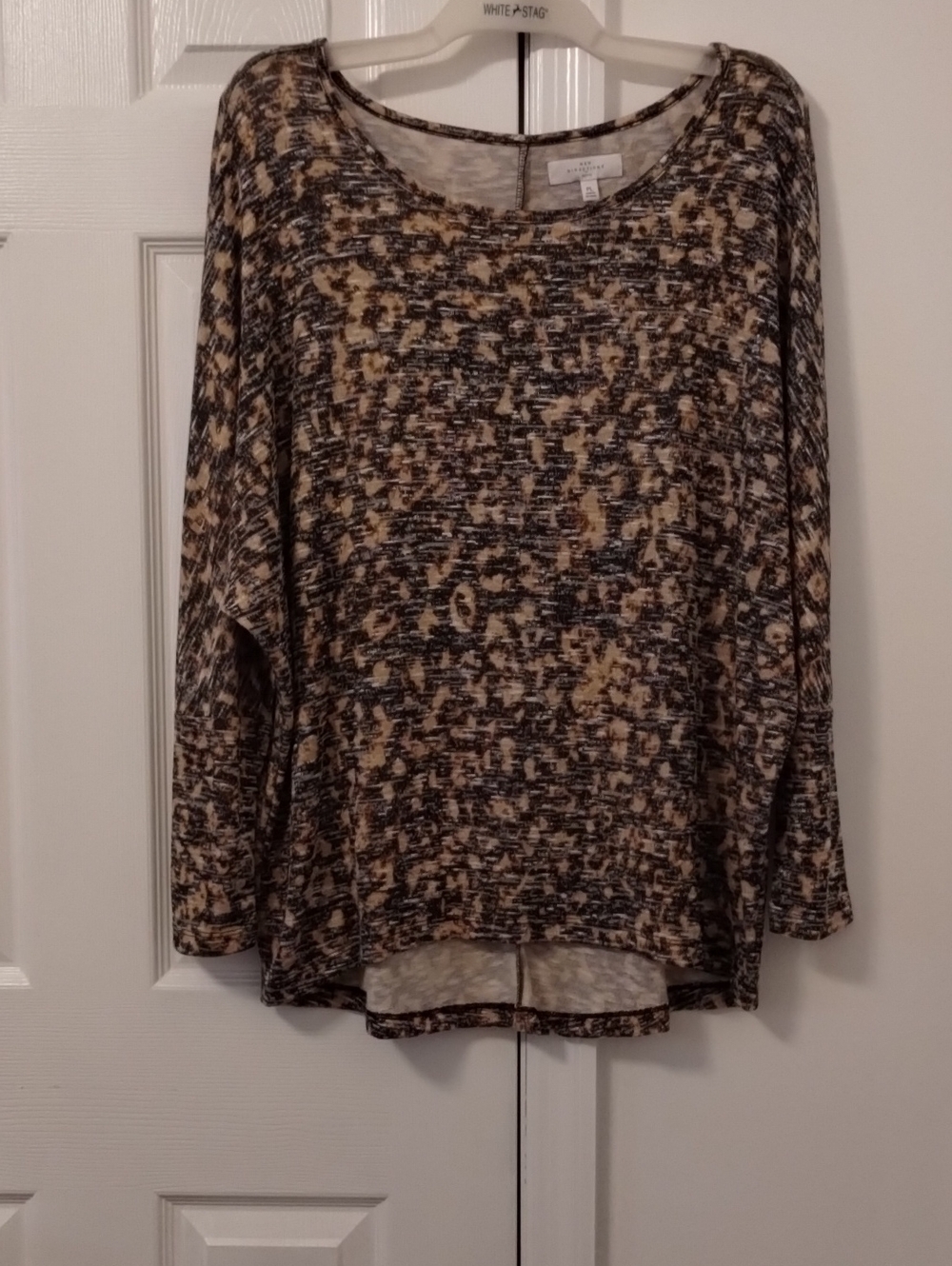 new directions Neutral Printed Long-Sleeve Scoop Neck Top